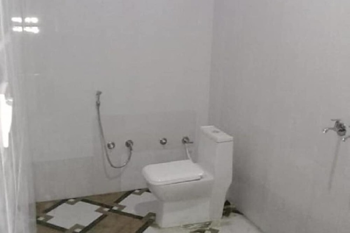 Room 45 of 70