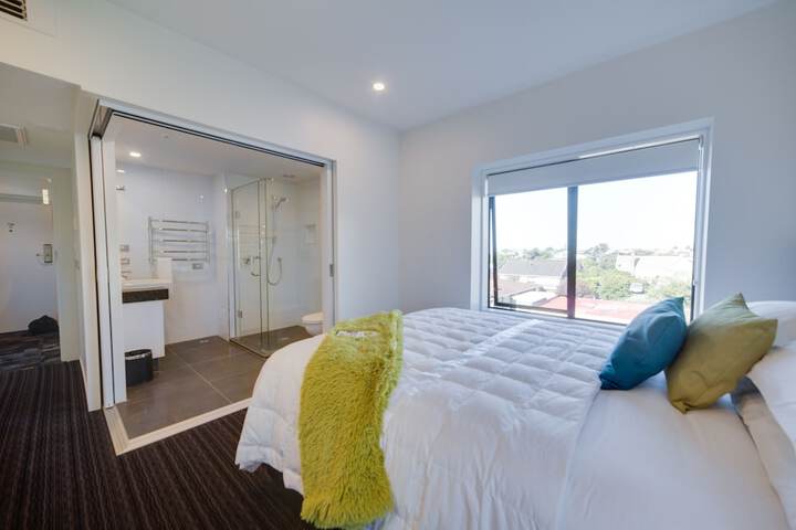 Room 26 of 118