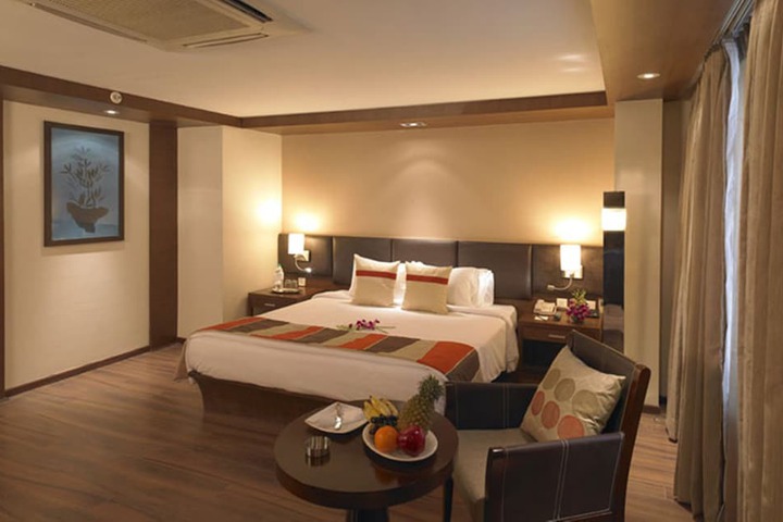 Room 4 of 45