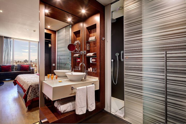 Bathroom Interior Photo