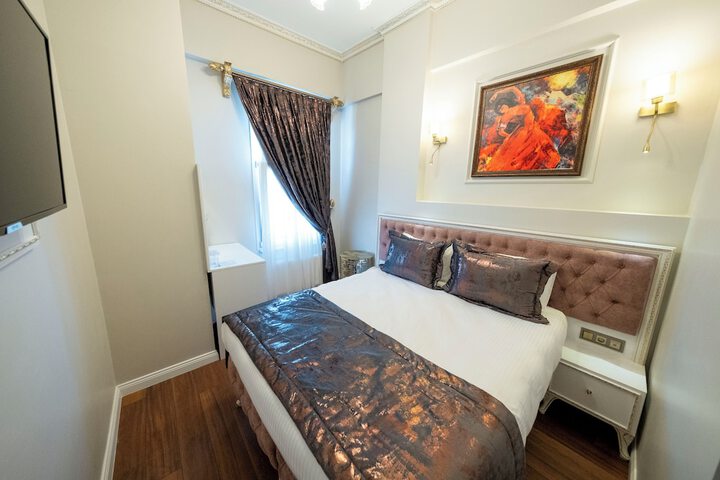 Room 54 of 128