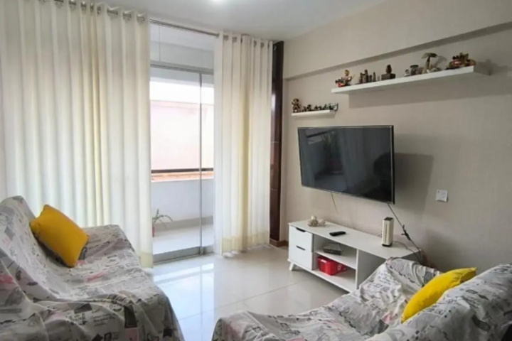 Room 4 of 14