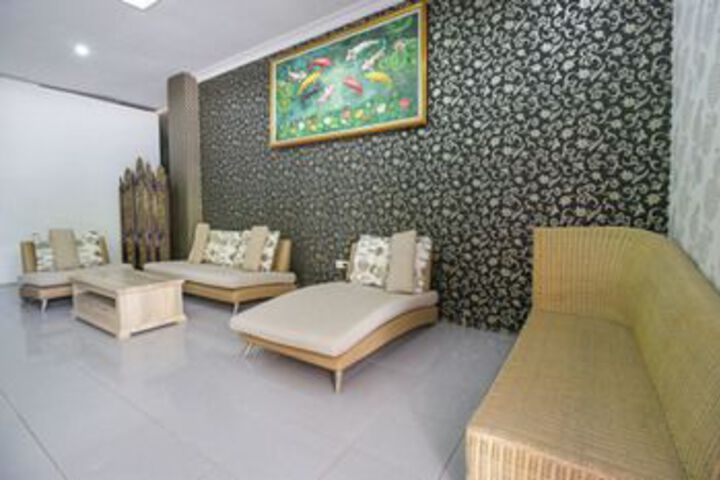 Hotel Interior 16 of 24