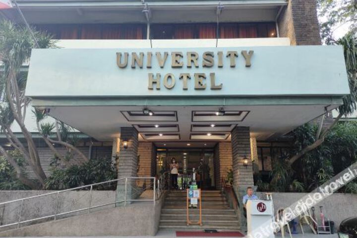 University Hotel