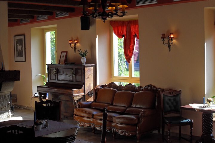 Hotel Lobby