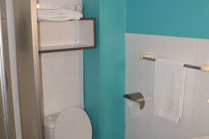 Room 15 of 20