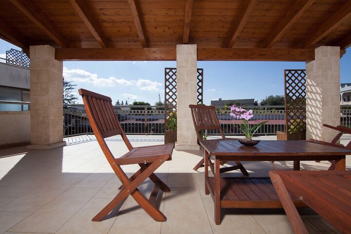 Terrace/Patio 21 of 33