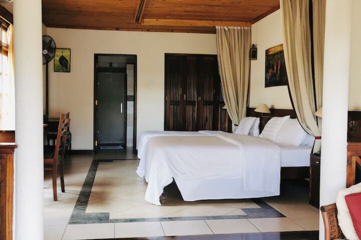 Room 5 of 54