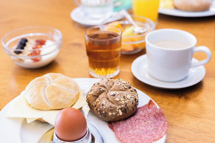 Breakfast meal