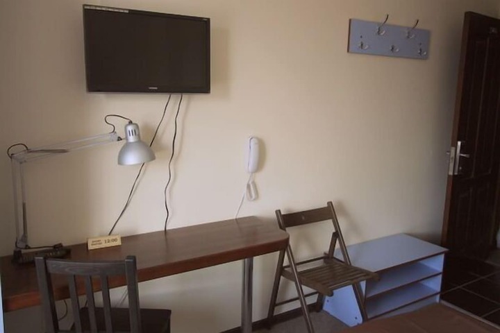 Room 14 of 23