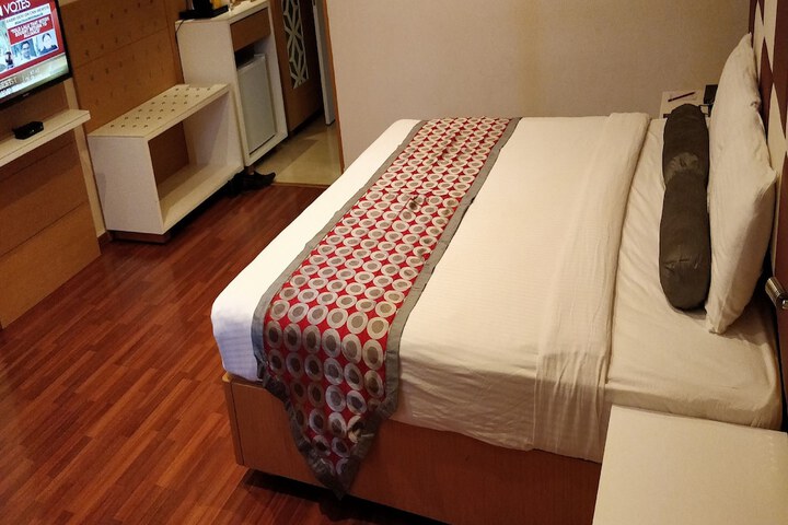 Room 14 of 35