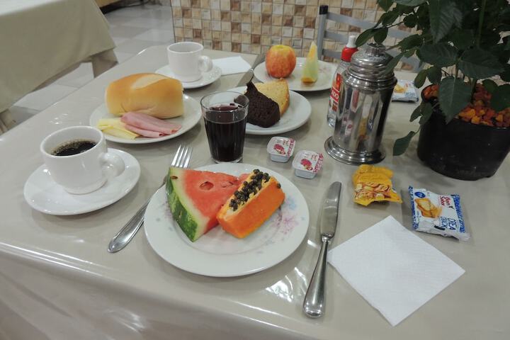Breakfast/Coffee Service 101 of 107