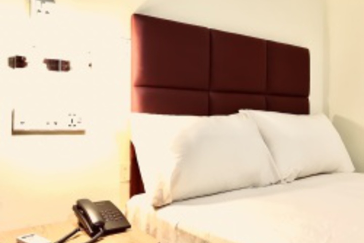 Room 175 of 228