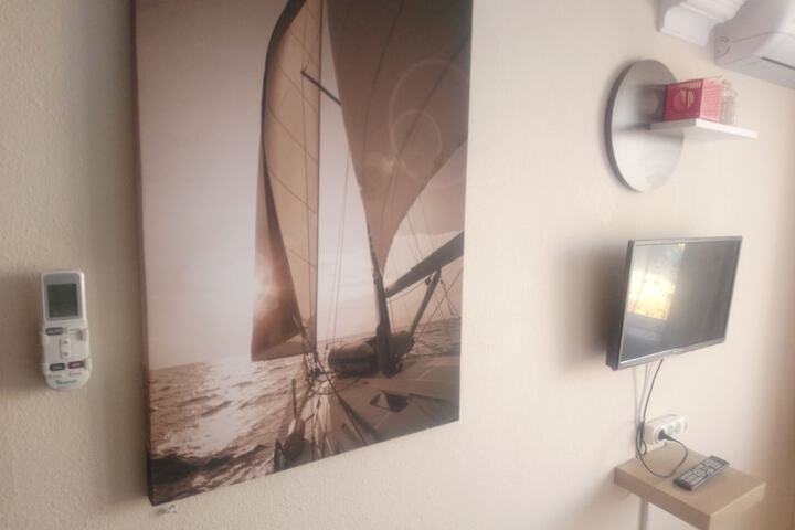 Room 43 of 81
