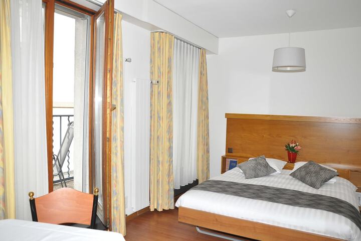 Room 16 of 56