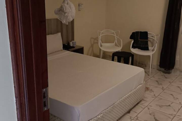 Room 7 of 49