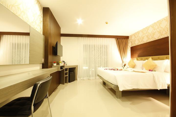 Room 18 of 39