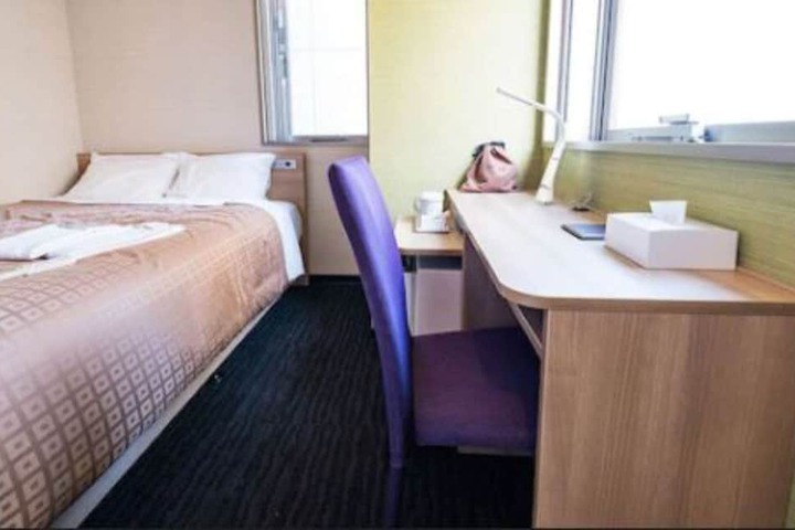 Room 16 of 41