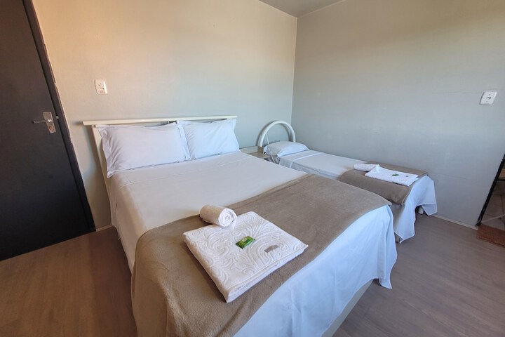 Room 15 of 32