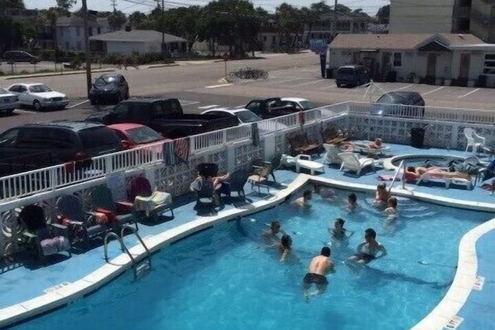 Pool 15 of 17