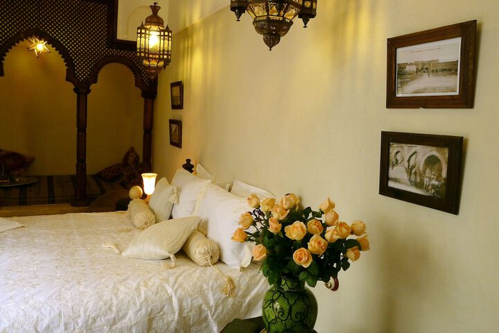 Room 8 of 119