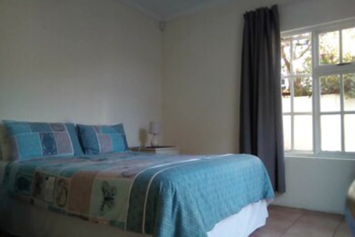 Room 7 of 8