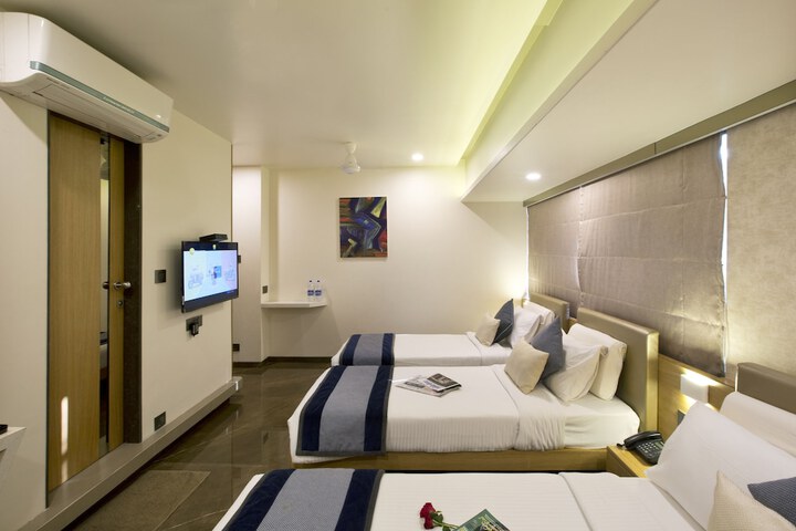 Room 25 of 70