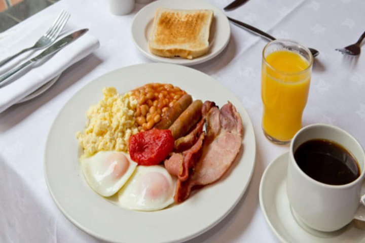 Breakfast/Coffee Service 21 of 26
