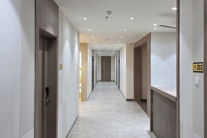 Hotel Interior 4 of 45