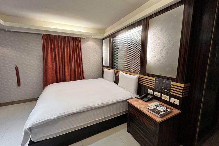 Room 29 of 72