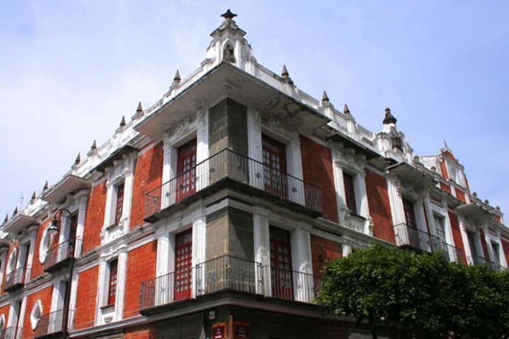 Hotel 44 of 45
