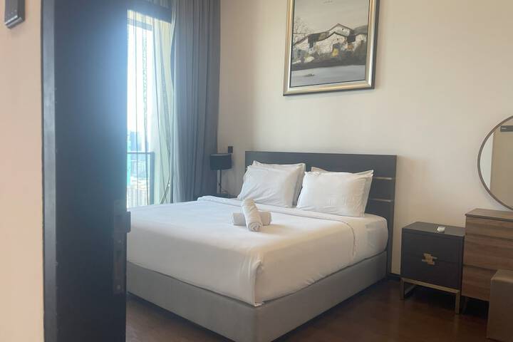 Room 18 of 134