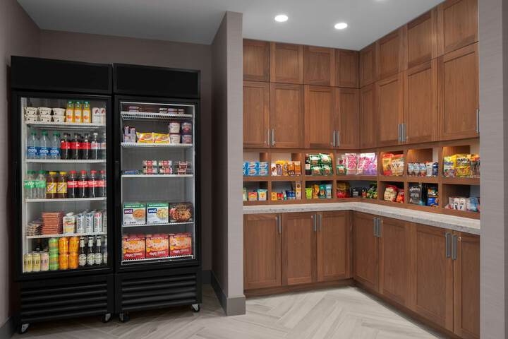 Snack bar