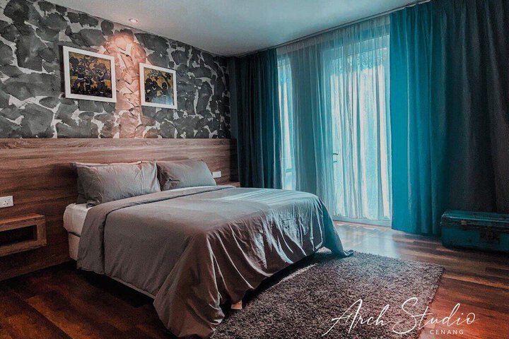 Room 47 of 120
