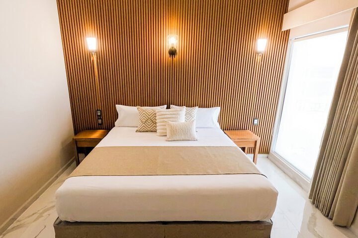 Room 3 of 23