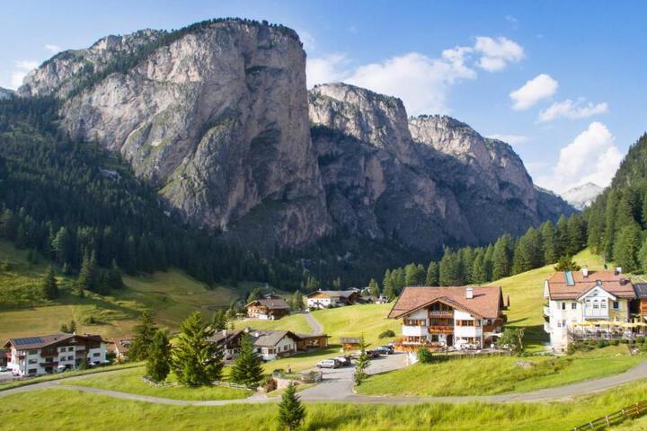 Garni Hotel Rosengarten B & B