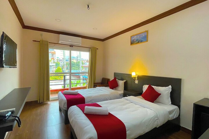 Room 11 of 21