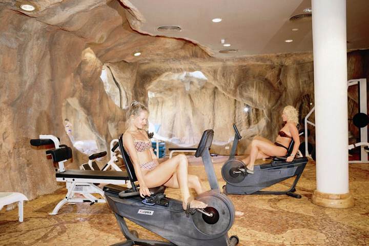 Health and Fitness 54 of 96