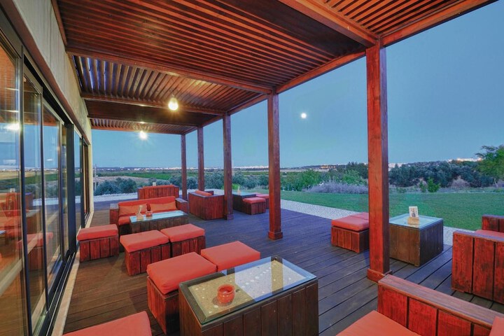 Terrace/Patio 17 of 61