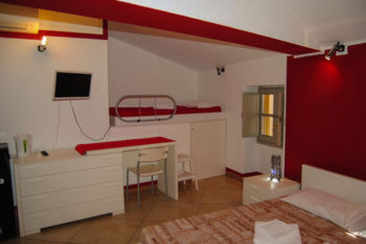 Room 36 of 47