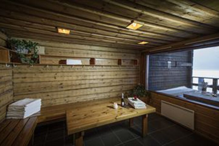 Spa 52 of 60
