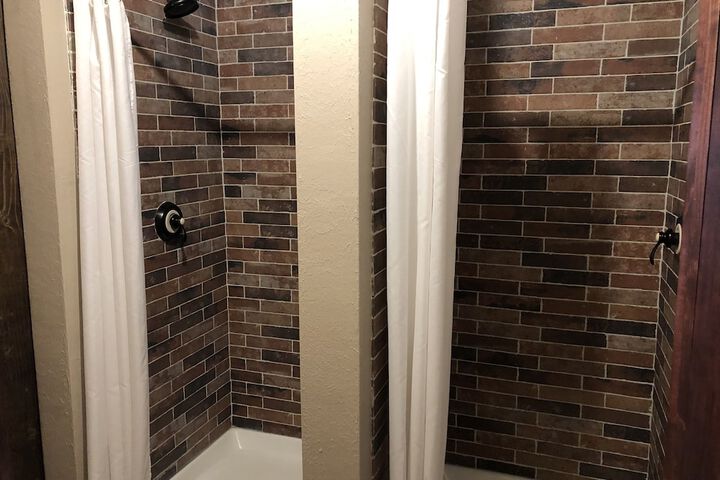Room 60 of 68
