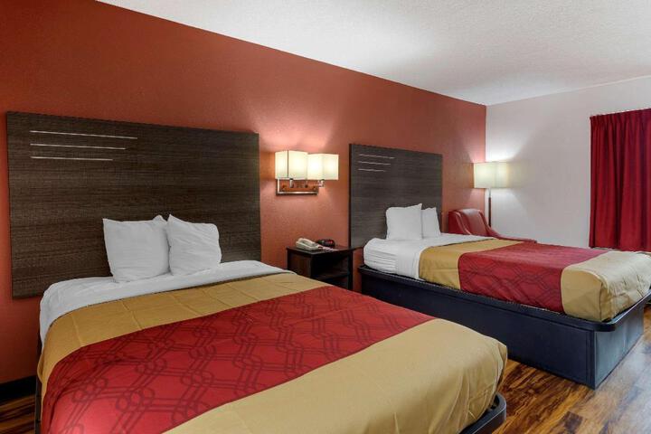 2 Double Beds (5 of 18)