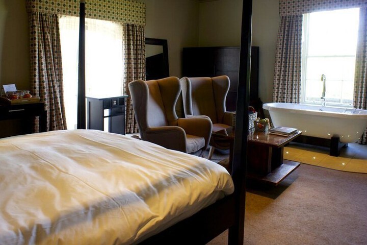 Room 5 of 36