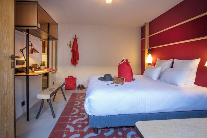 Room 3 of 17