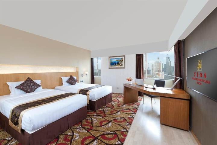Room 29 of 80