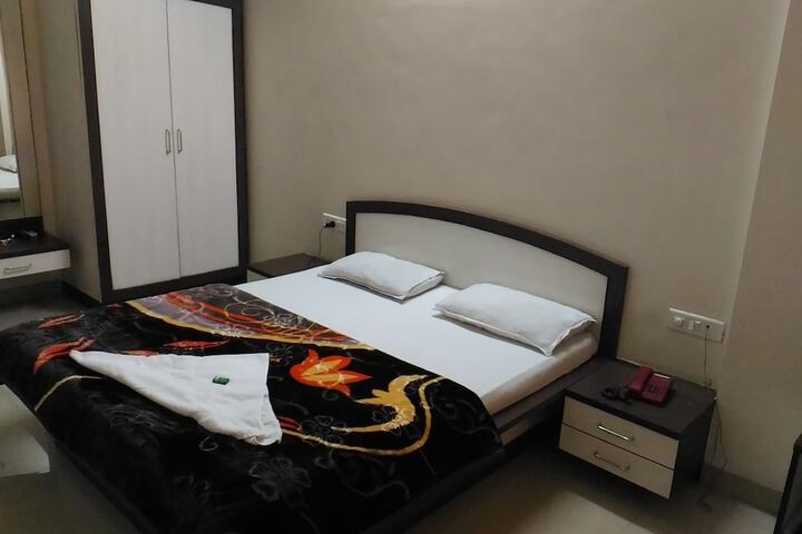 Room 20 of 30