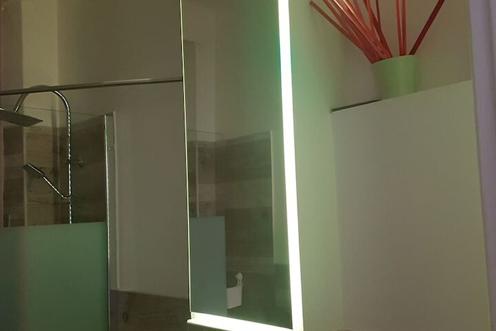Room 15 of 29