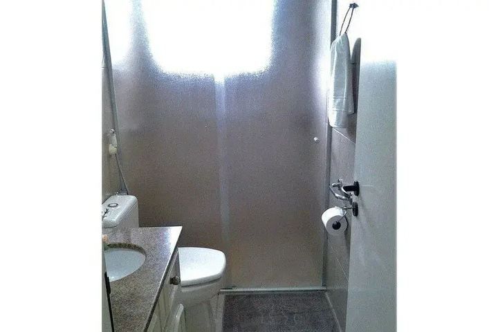 Room 8 of 15