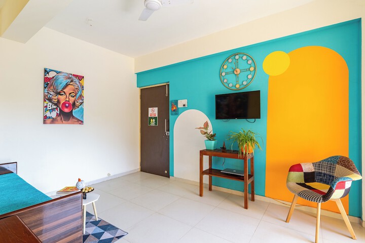 Room 349 of 682